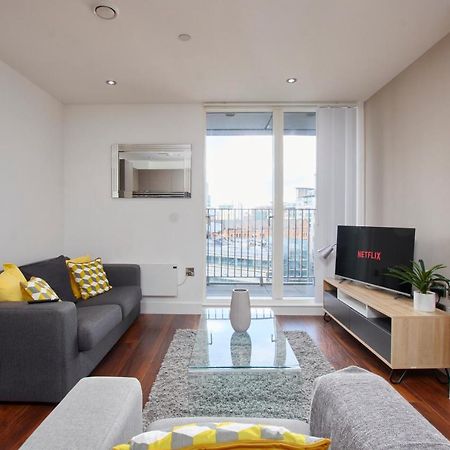 شقة Lovely Central Abode - Amazing Views - Parking مانشستر المظهر الخارجي الصورة